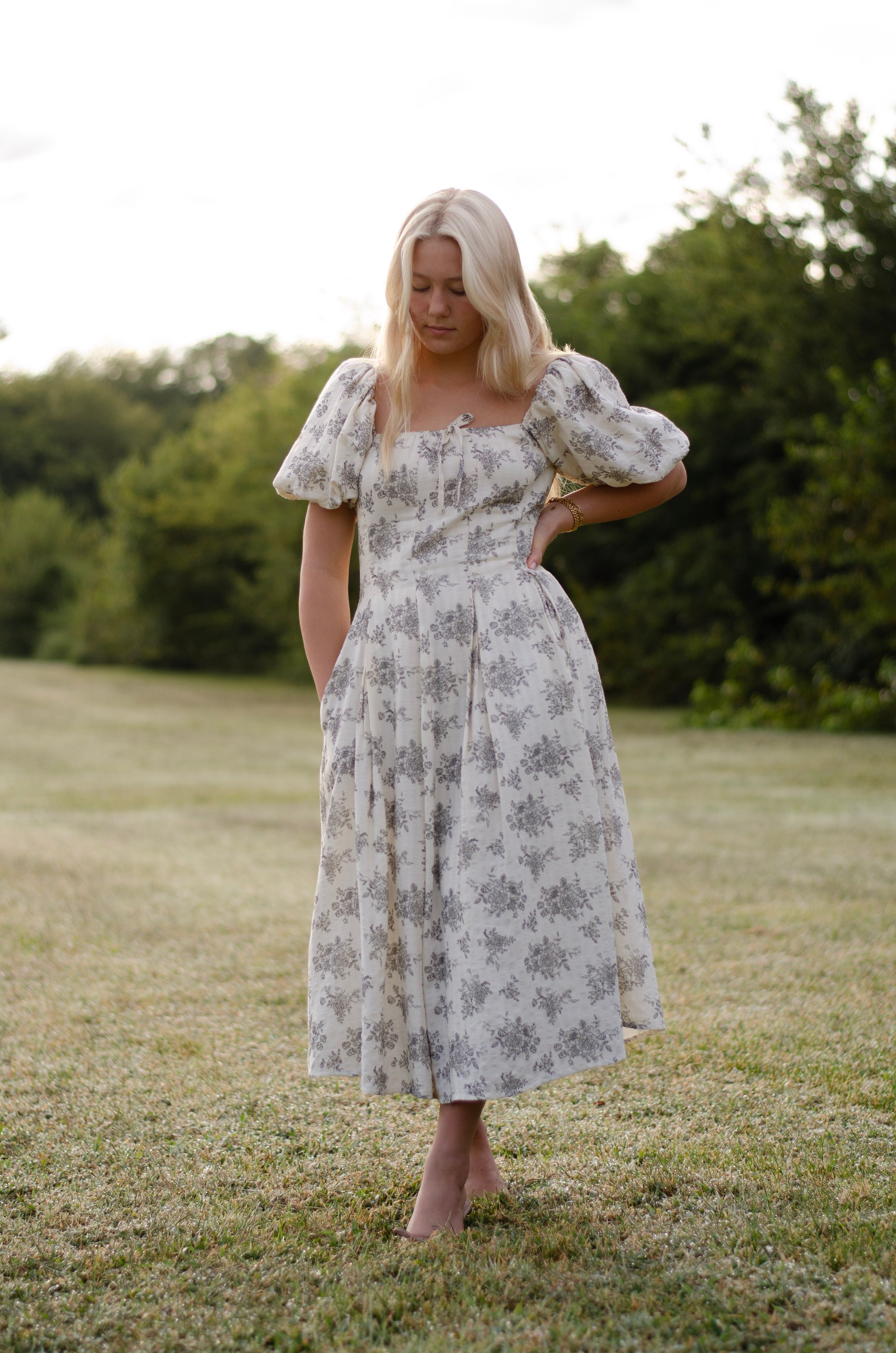 Julianna dress in Cream